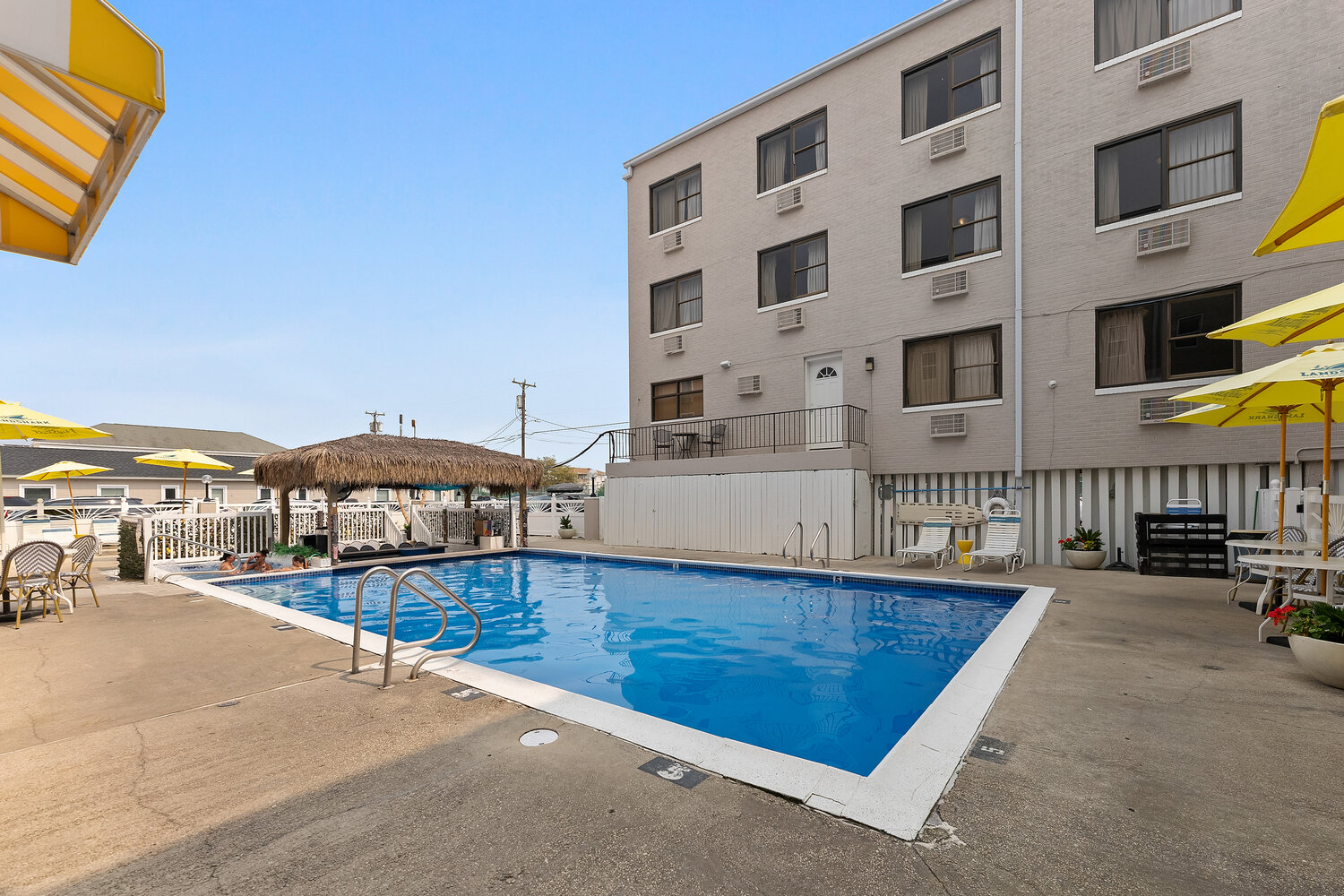 Image of Oceanic Hotel
