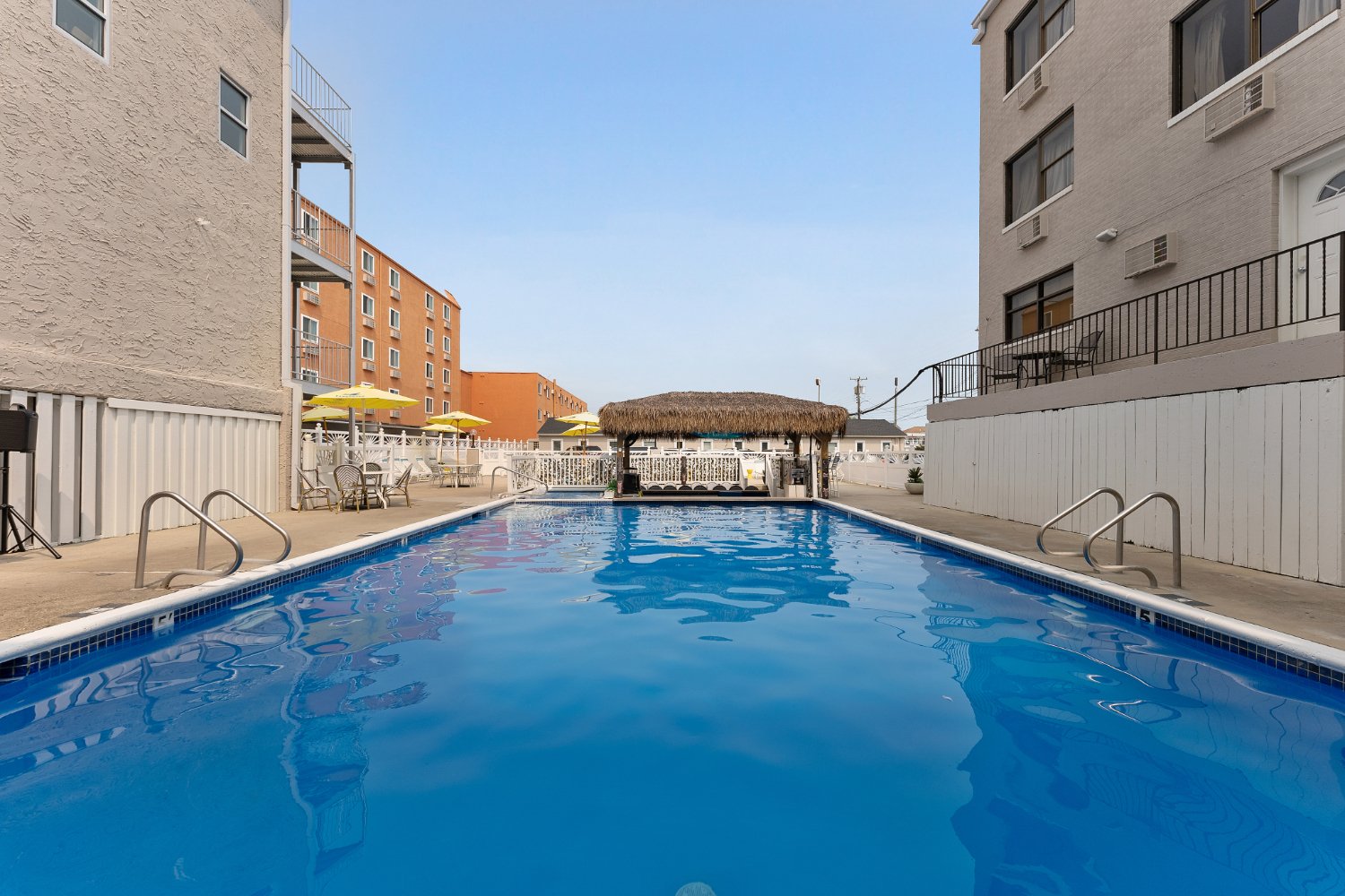 Image of Oceanic Hotel