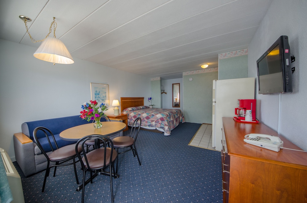 Image of Compass Family Resort