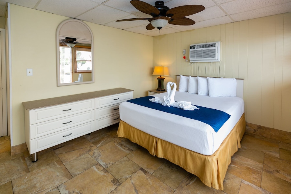Image of Gondolier Oceanfront Motel