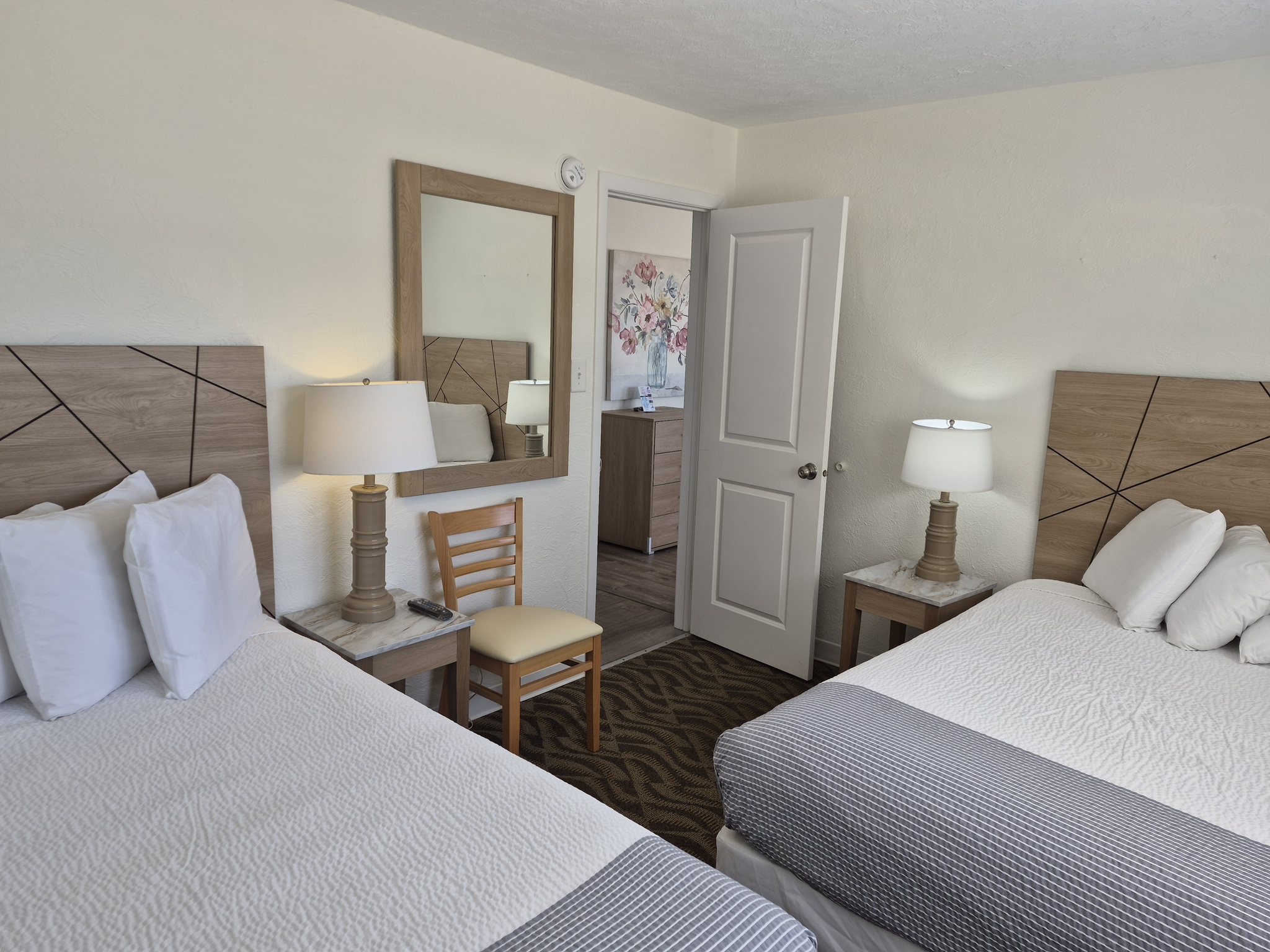 Image of Aquarius Oceanfront Inn