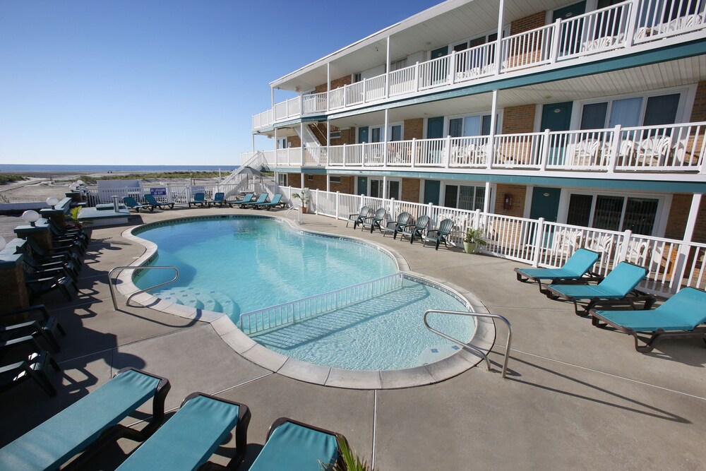Image of Monterey Resort
