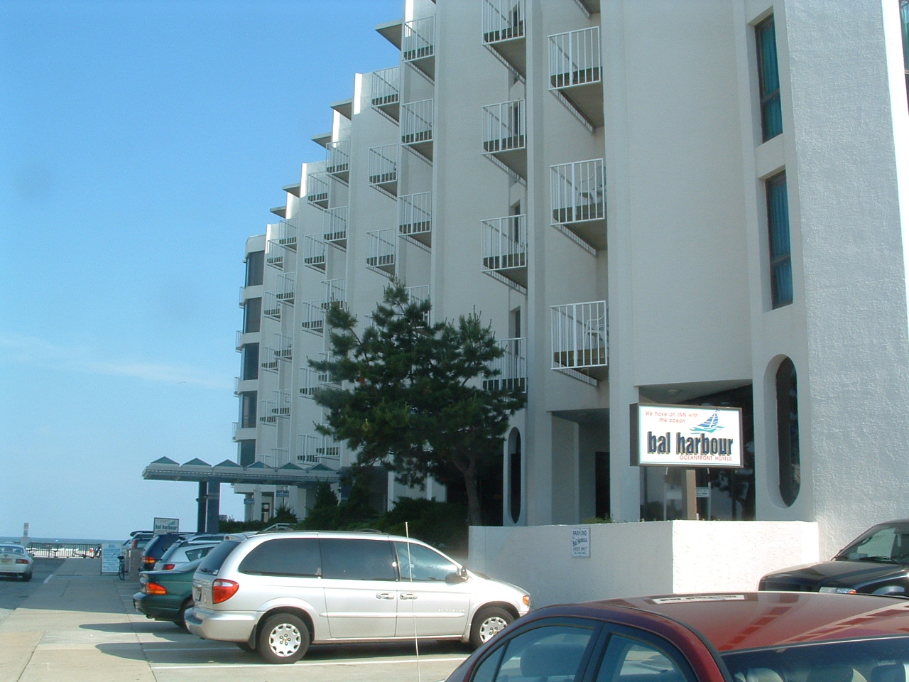 Image of Bal Harbour Hotel