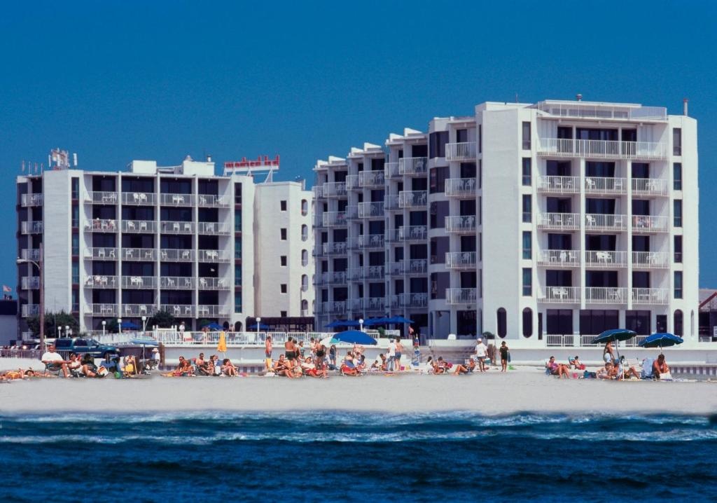Image of Bal Harbour Hotel