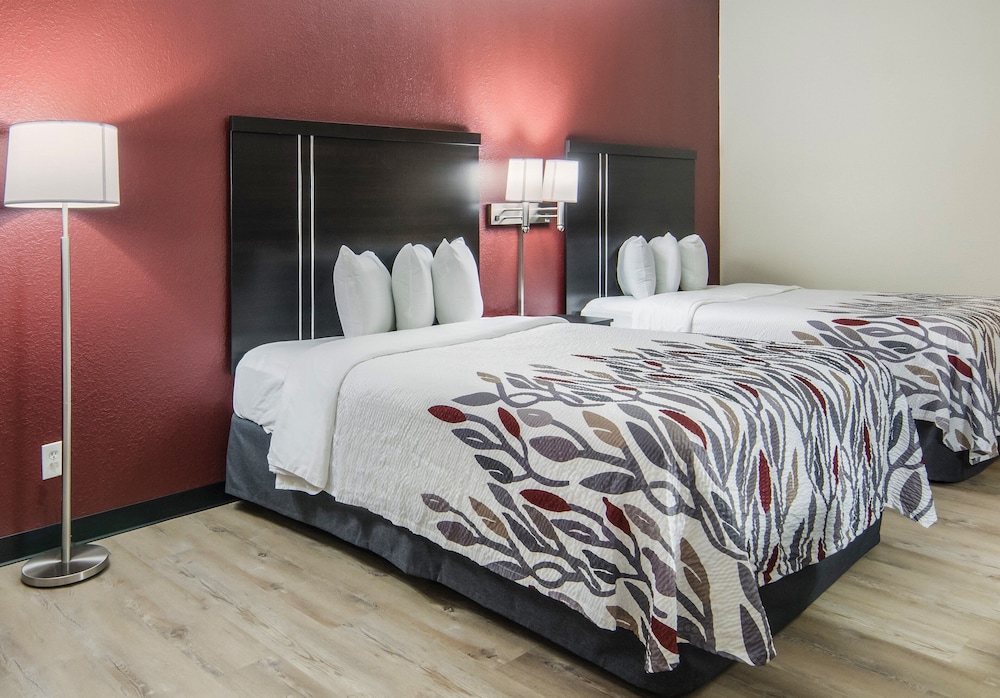 Image of Red Roof Inn Binghamton North