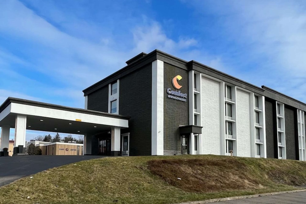 Image of Comfort Inn & Suites